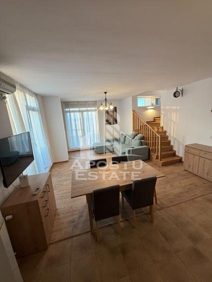 Apartament cu 3 camere semidecomandat, mobilat în Torontalului