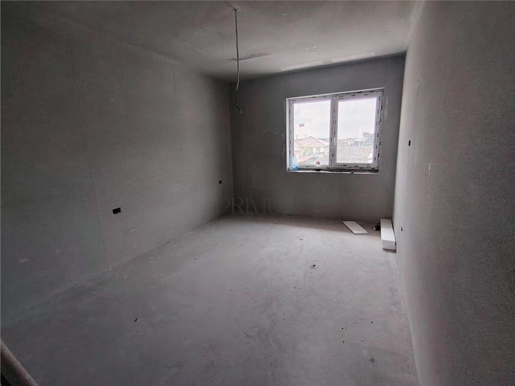 Casă cu 4 camere cu Teren 340 Mp în Moșnița Veche