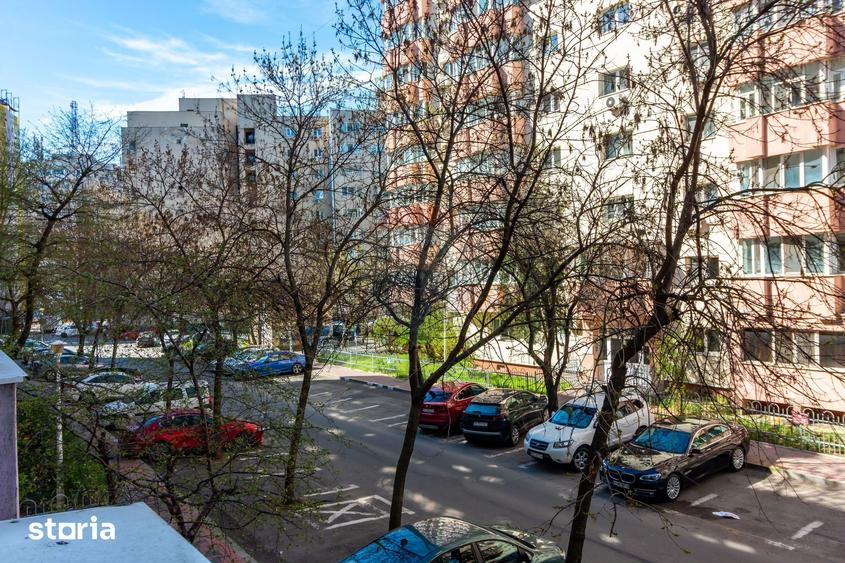 Apartament cu 3 camere, mobilat în Nerva Traian