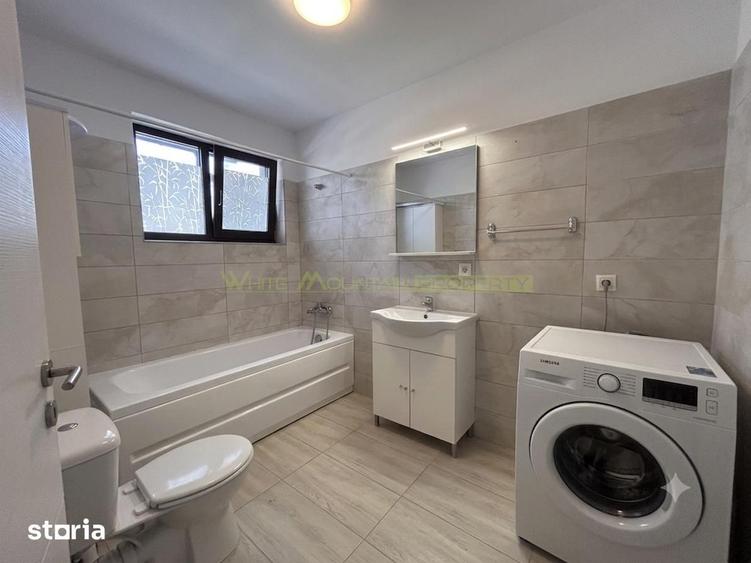 Casă cu 4 camere cu Canalizare în Sânpetru