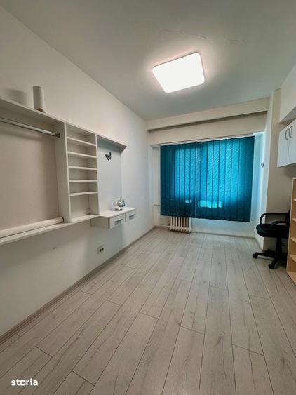 Apartament cu 3 camere decomandat în Bucur Obor