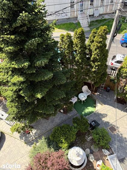 Apartament cu 3 camere în Mazepa 2