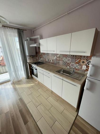 Apartament cu 2 camere decomandat în Exterior Vest
