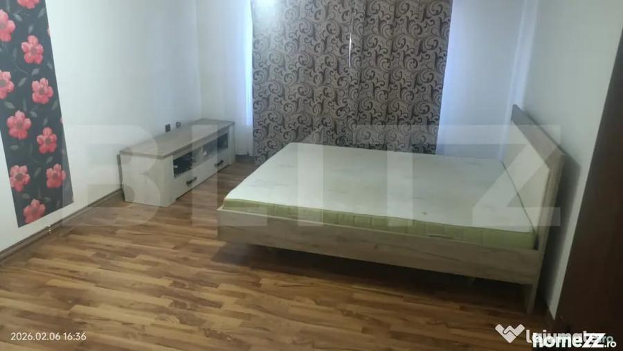 Casă cu 5 camere cu Teren 800 Mp în Central