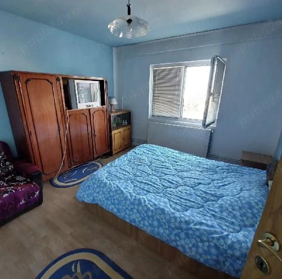 Apartament cu 3 camere decomandat în Malul Mureșului