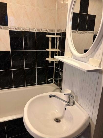 Vand apartament cu 2camere, decomandat - 8