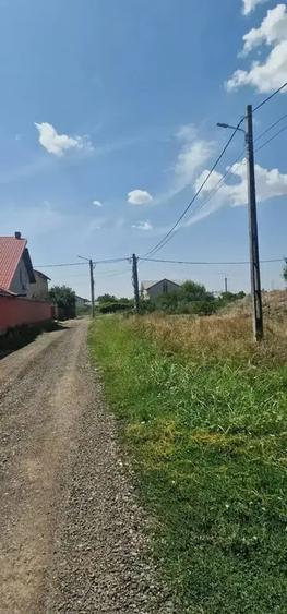 Teren intravilan de 1490 mp, în Brănești