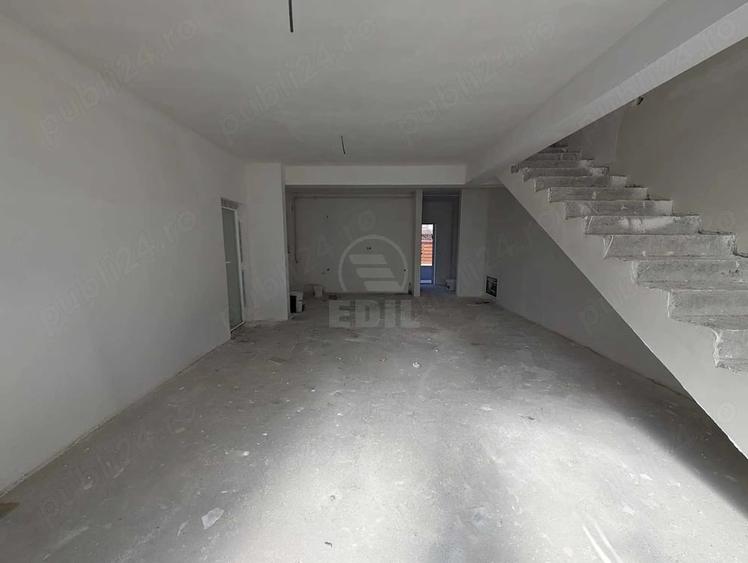 Casă cu Teren 190 Mp în Florești