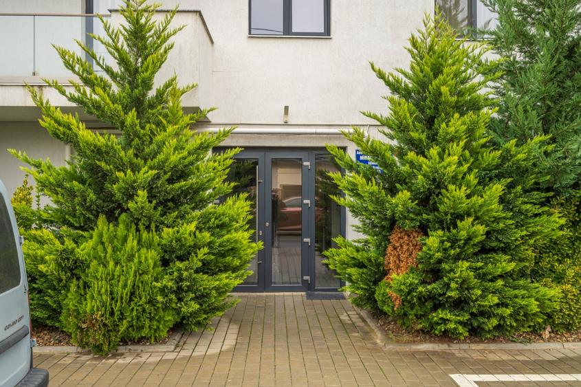 Apartament cu 2 camere semidecomandat, mobilat în Tunari
