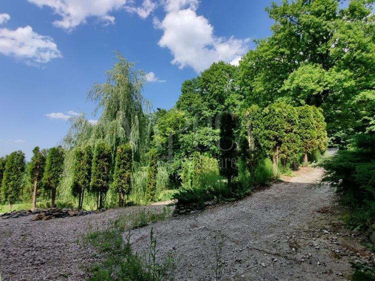 Casă individuală cu 5 camere cu Canalizare în Făget