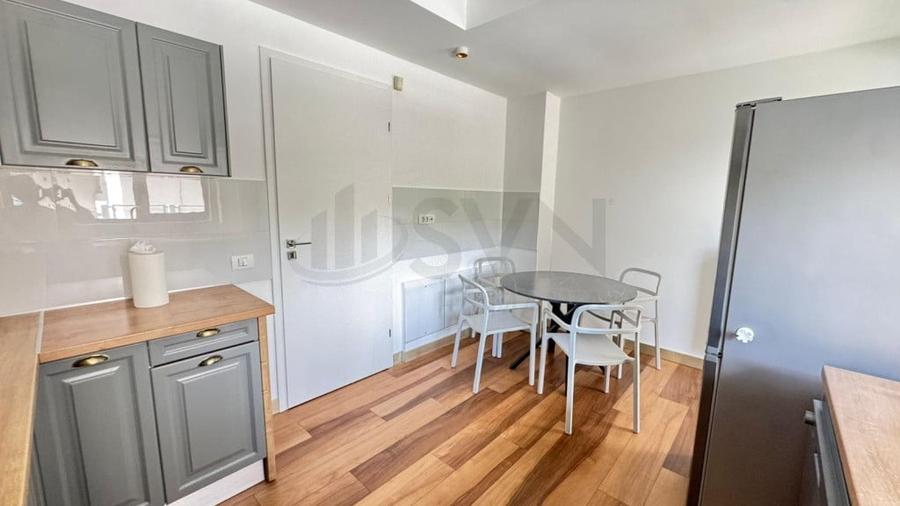 Casă cu 5 camere cu Teren 620 Mp în Central