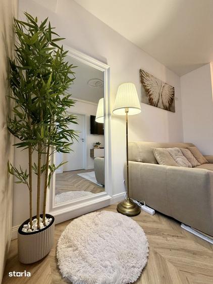 Apartament cu 2 camere, mobilat în Central — fotografia 1