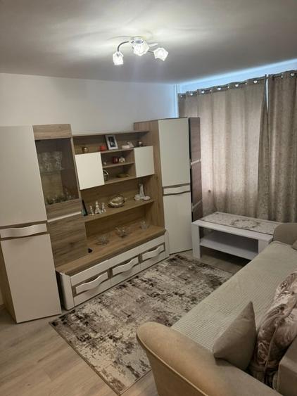 Apartament 2 camere la cheie, zona Bucium/Academia de Muzica - 1