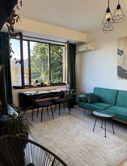 Apartament cu 2 camere semidecomandat în Dămăroaia