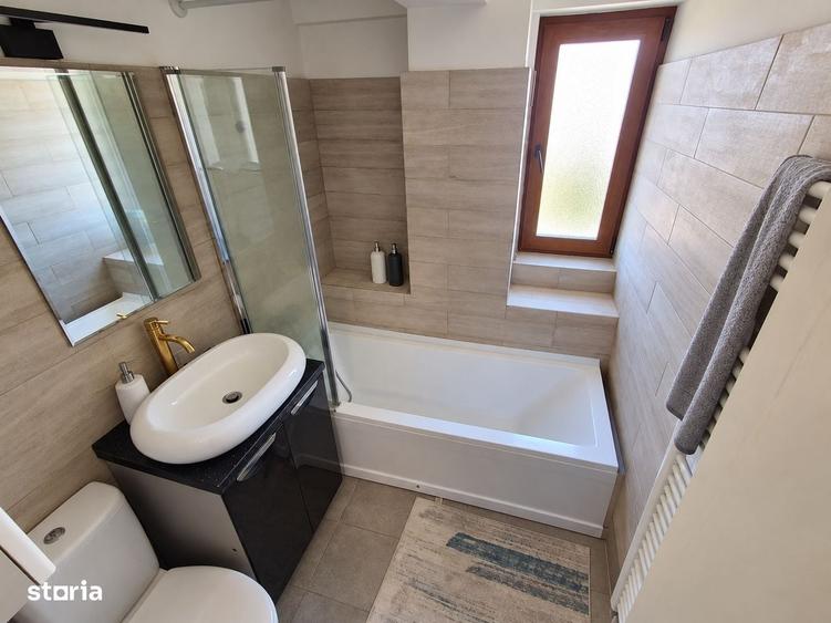 Garsonieră decomandată în Central