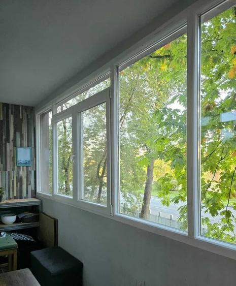 Apartament cu 3 camere semidecomandat, mobilat în Cotroceni