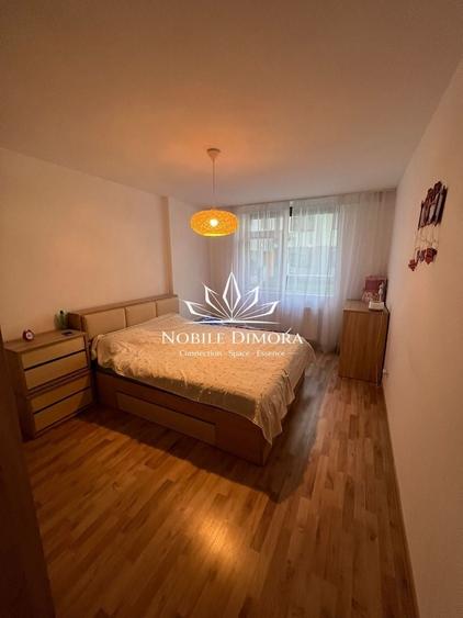 Apartament cu 2 camere decomandat, mobilat în Central