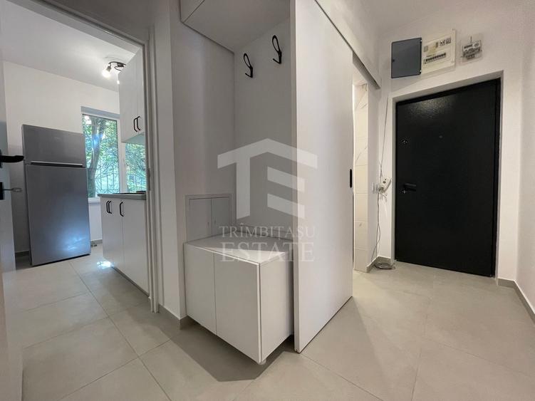 Apartament cu 3 camere decomandat, mobilat în Floreasca