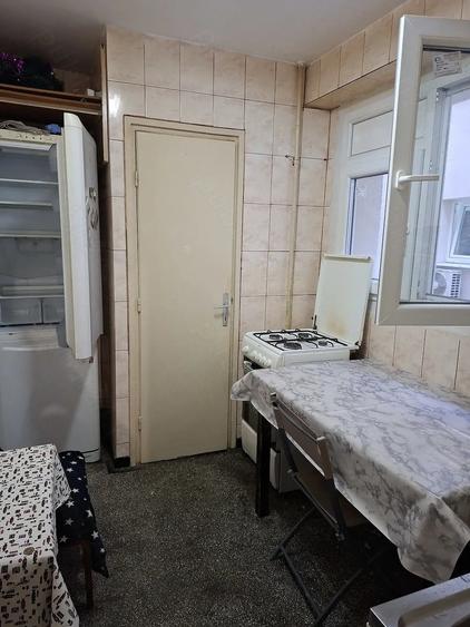 Apartament cu 2 camere decomandat în Giurgiului