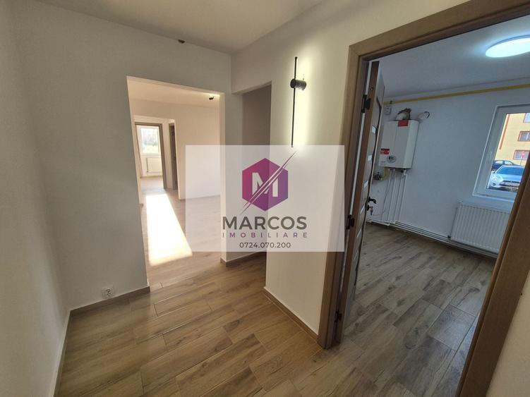 Apartament cu 2 camere semidecomandat în Micro I