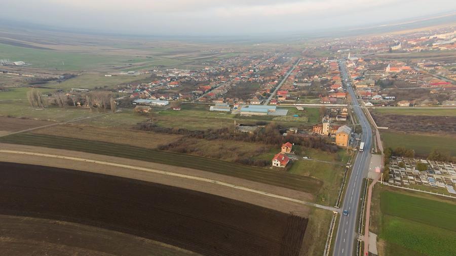 Teren agricol intravilan de 19814 mp, în Exterior Sud