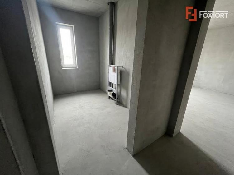 Apartament cu 2 camere decomandat în Giroc