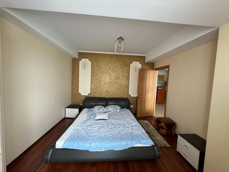 Apartament cu 3 camere decomandat, mobilat în Nord