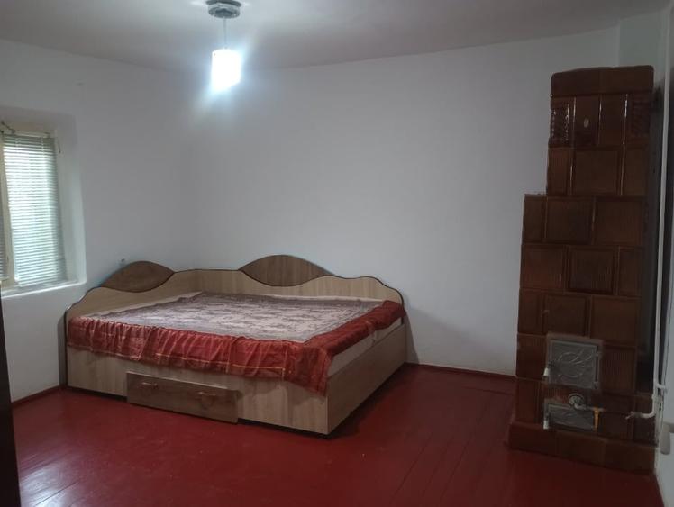 Casă individuală cu 3 camere cu Teren 671 Mp în Central