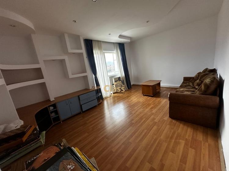 Apartament cu 3 camere decomandat, mobilat în Baciu