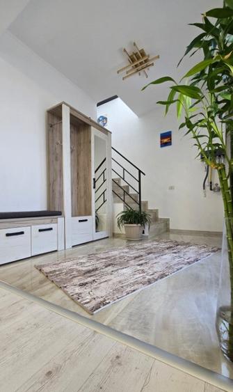 Casa P+ M cu placa intre etaje la cheie ,teren 340 mp - 8