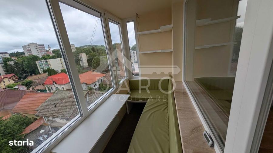 Apartament cu 3 camere decomandat, mobilat în Central