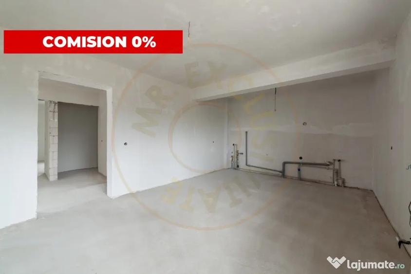 Casă cu 7 camere cu Teren 800 Mp în Mărăcineni