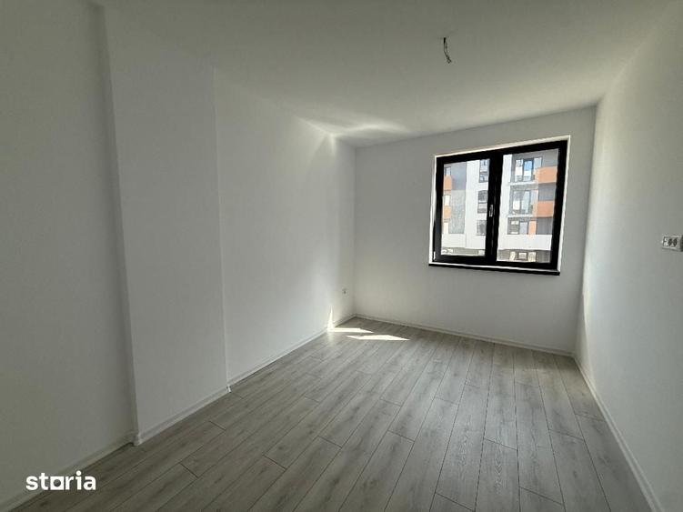 Apartament cu 3 camere în Cetate