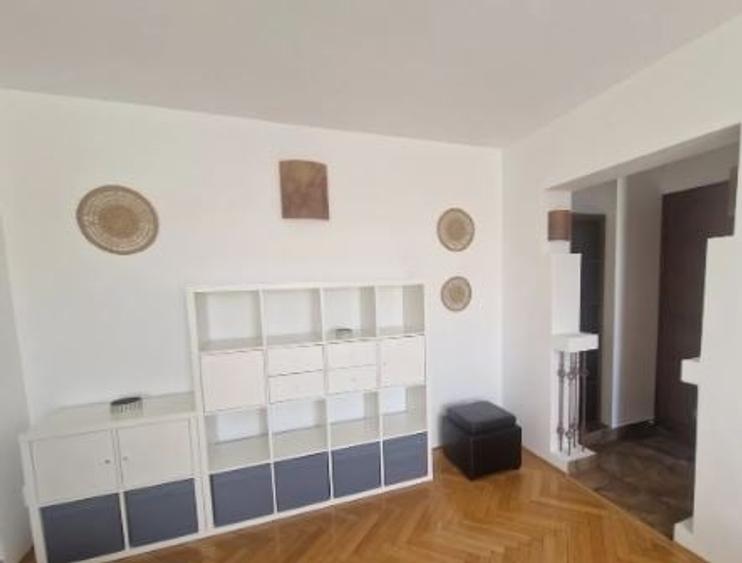 Apartament cu 2 camere semidecomandat, mobilat în Cotroceni