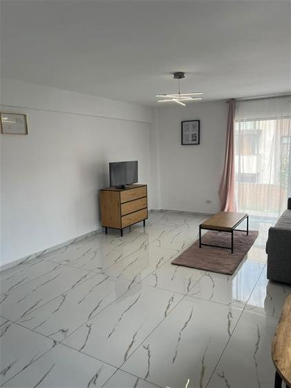 Garsoniera spatioasa cu parcare subterana Coresi - 3