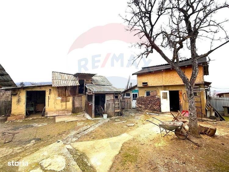 Casă cu 3 camere în Lespezi