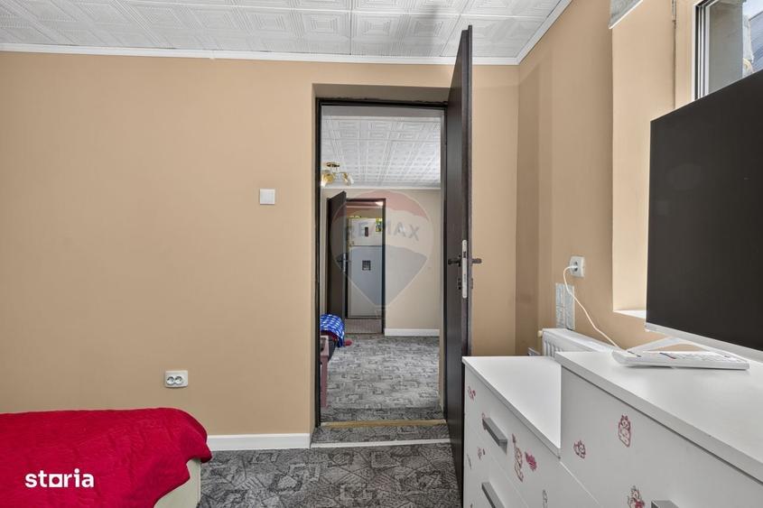 Casă cu 3 camere în Aradul Nou