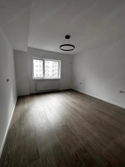 Apartament cu 3 camere în Brâncoveanu