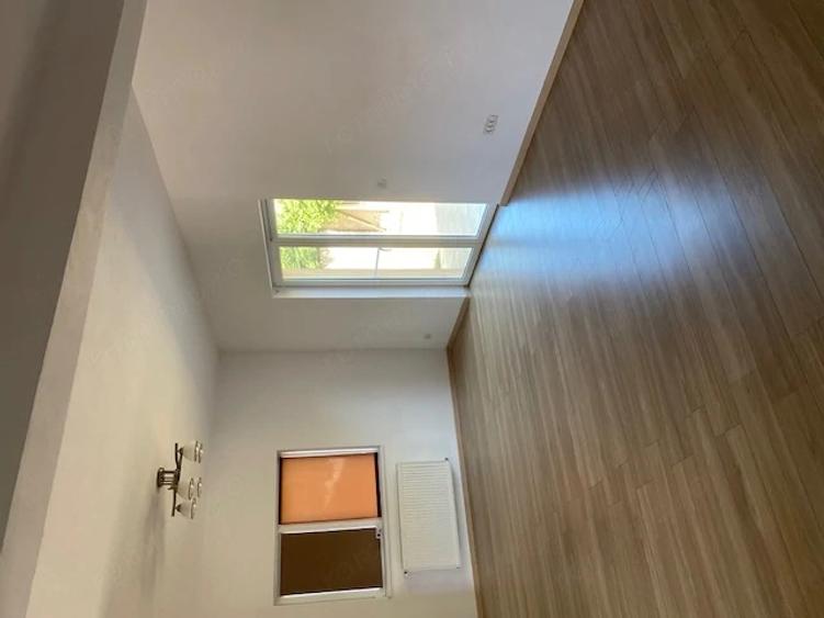 Casă cu 4 camere cu Teren 300 Mp în Dumbrăvița