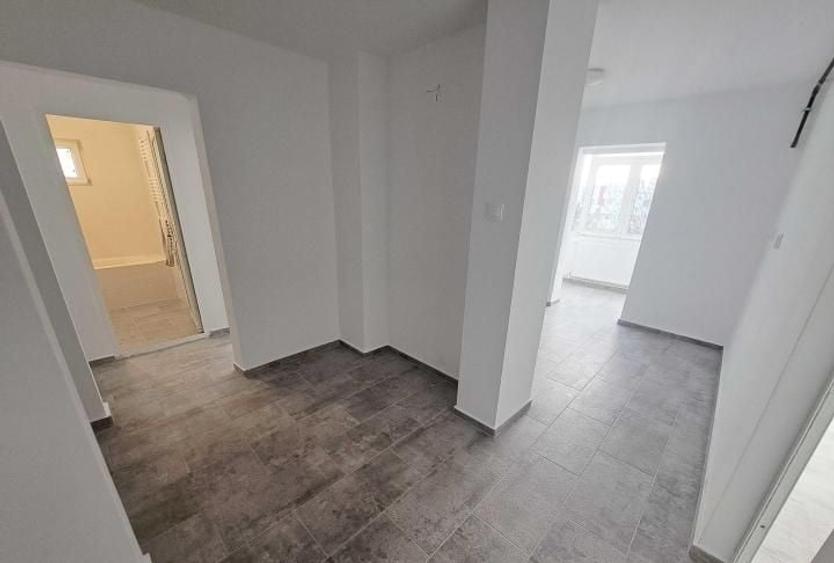 Apartament cu 2 camere decomandat în Inel II