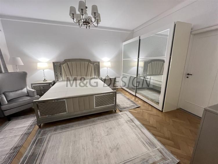 Apartament cu 3 camere decomandat în Ultracentral