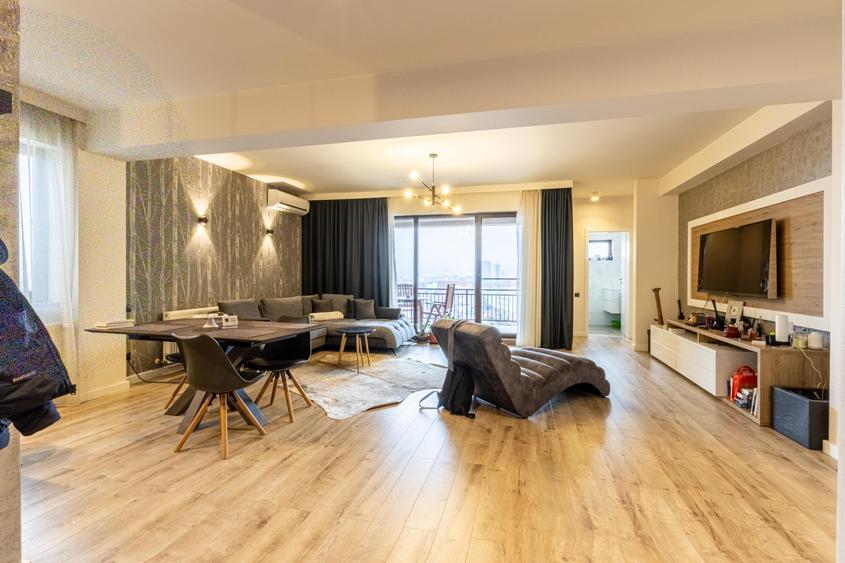 Apartament cu 3 camere decomandat, mobilat în Iris