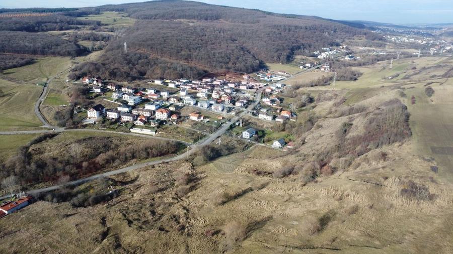 Teren agricol extravilan de 68403 mp, în Popești