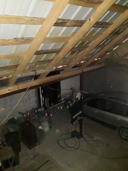 Casă cu 4 camere în Rediu