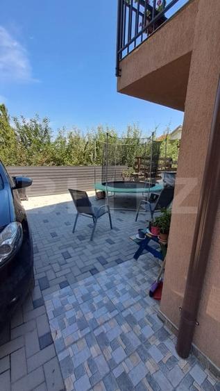 Duplex cu 5 camere cu Canalizare în Sânnicoară