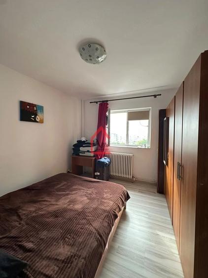 Apartament cu 2 camere decomandat în Filiași