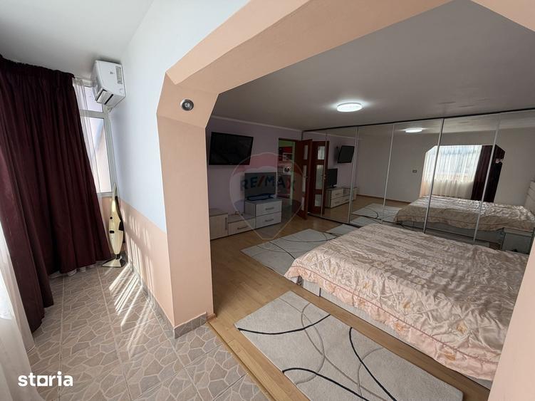 Apartament cu 3 camere în Central