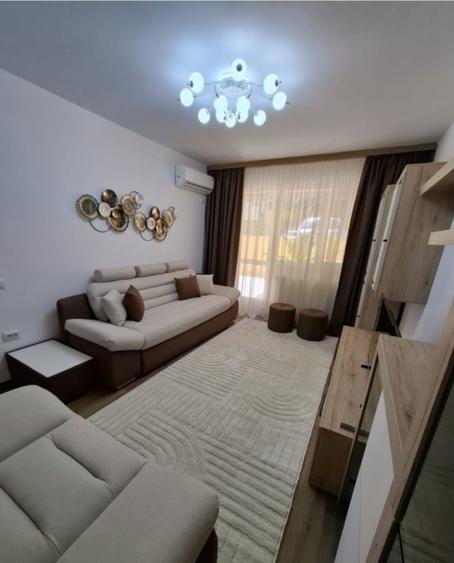 Apartament cu 2 camere decomandat, mobilat în Nicolina