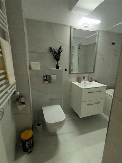 Apartament cu 2 camere decomandat, mobilat în Podu Roș