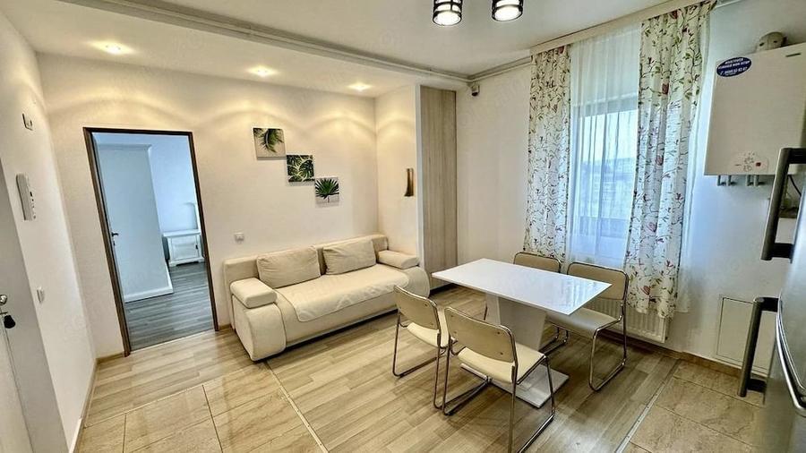 Apartament cu 2 camere semidecomandat în Europa